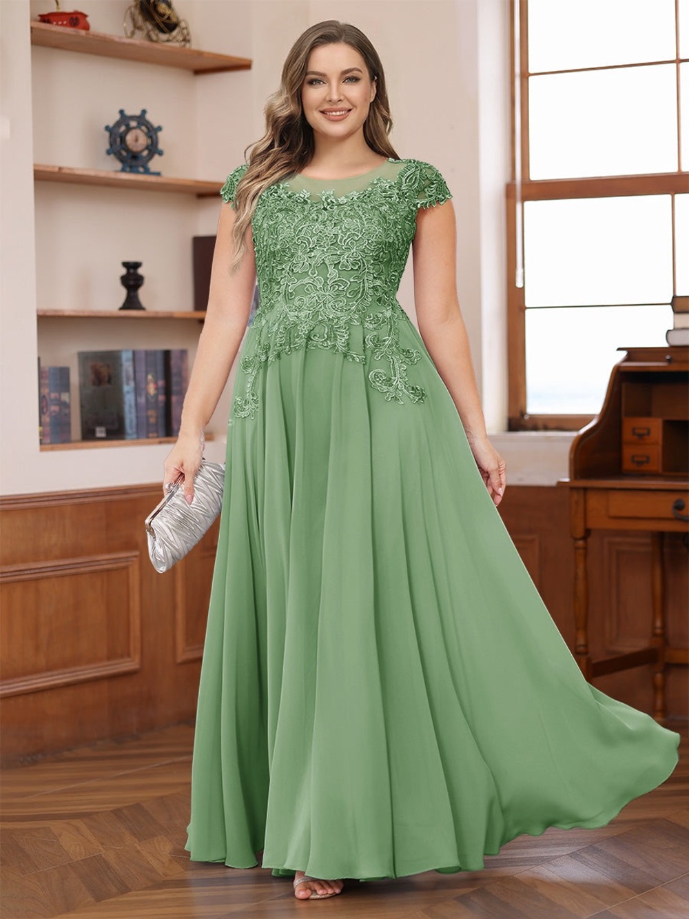 NWT Scoop Short Sleeves Chiffon Plus Dresses With Applique Sz 12